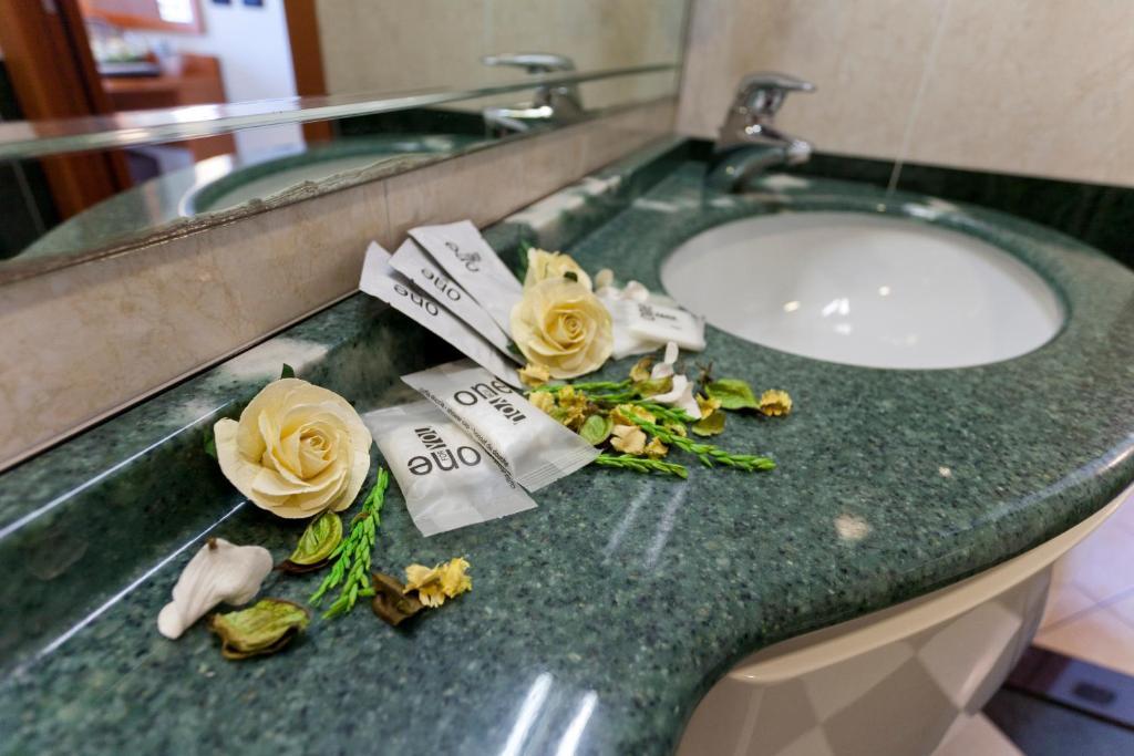Hotel Palm Beach B&B Sea View Римини Стая снимка